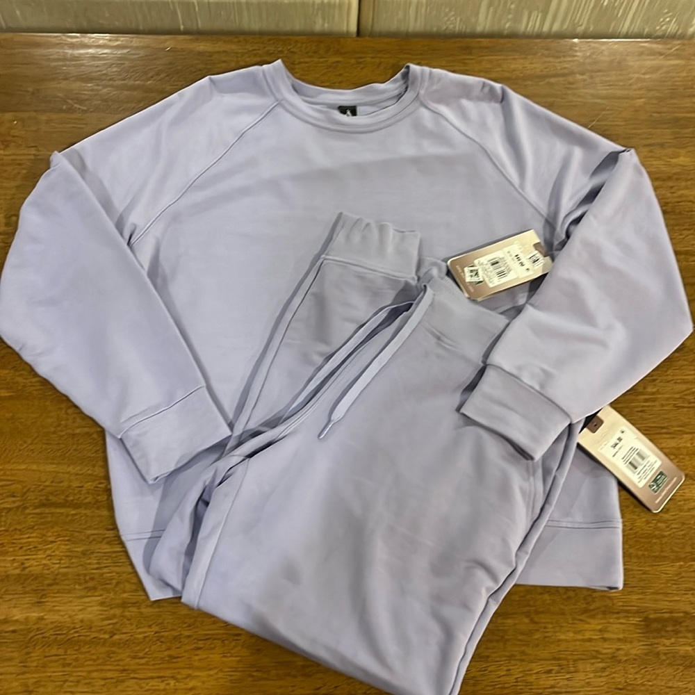 COPY - Sketchers women’s loungewear